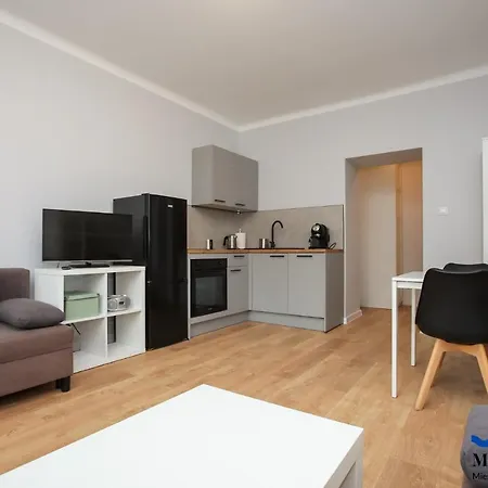 Apartment Morska Okrzeja - Sloneczne Mieszkanie Blisko Centrum Free Parking Gdynia