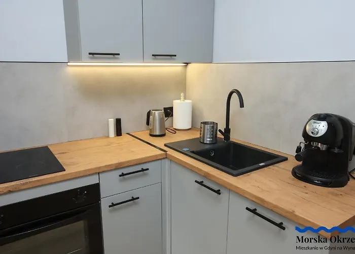 Morska Okrzeja - Sloneczne Mieszkanie Blisko Centrum Free Parking Apartamento